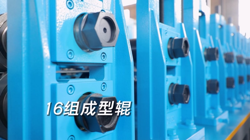 出口南非地區-小貨架橫梁成型機
