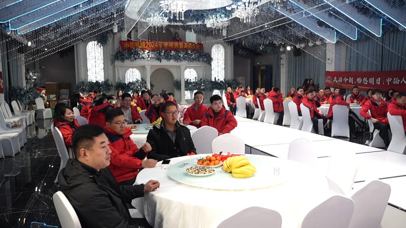 蛇年伊始萬(wàn)象更新，中拓機械正月初八開(kāi)工大吉，開(kāi)啟冷彎行業(yè)新征程