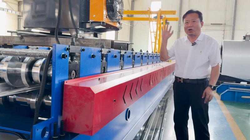 中拓冷彎光伏不銹鋼屋面瓦:科技賦能建筑,助力綠色發(fā)展,從功能單一到 “發(fā)電 + 防護 + 節(jié)能” 中拓冷彎光伏不銹鋼屋面瓦:科技賦能建筑,助力綠色發(fā)展,從功能單一到 “發(fā)電 + 防護 + 節(jié)能”