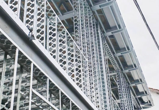 中拓冷彎簽約阿爾及利亞拿下訂單,加拿大、墨西哥、韓國設備同步發運,中拓冷彎海外市場再提速:成功簽約拓展業務,多批設備發運全球 中拓冷彎簽約阿爾及利亞拿下訂單,加拿大、墨西哥、韓國設備同步發運,中拓冷彎海外市場再提速:成功簽約拓展業務,多批設備發運全球