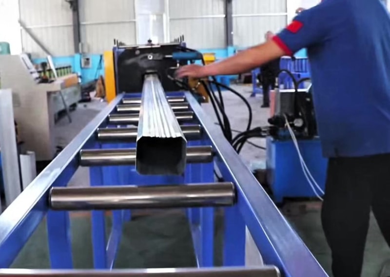 全球布局再提速!中拓落水管機(jī)出現(xiàn)在三國(guó)市場(chǎng),定制化方案適配多元需求 全球布局再提速!中拓落水管機(jī)出現(xiàn)在三國(guó)市場(chǎng),定制化方案適配多元需求